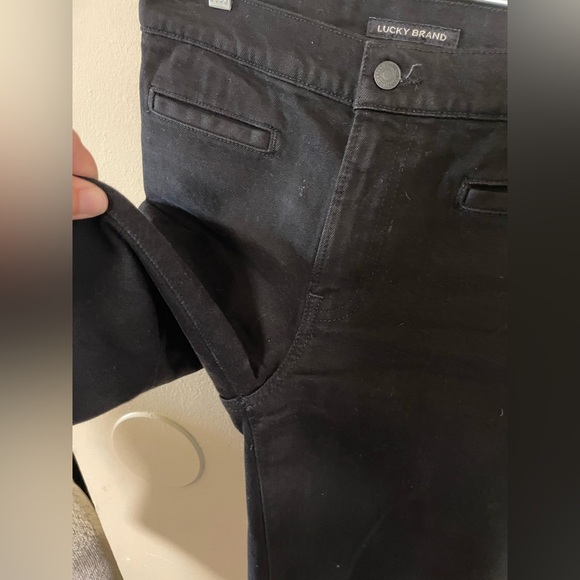 ✨Lucky Brand Black Denim Wide Leg Size 2/26 - Picture 4 of 9
